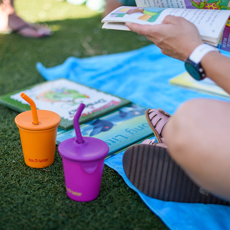 10oz-kid-s-cup-with-straw-lid-r2 10oz_kids_cups_straw_reading_blanket_square.jpg