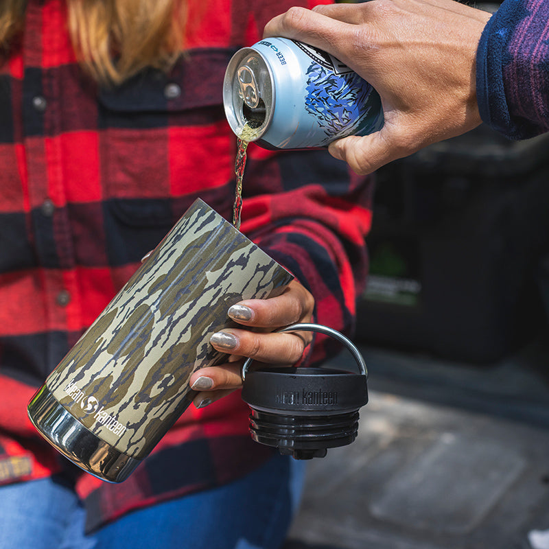 12oz-tkwide-with-cafe-cap-mossy-oak-t9 12oz_tumbler_mossyoak_bottomlands_beer_pour_square.jpg