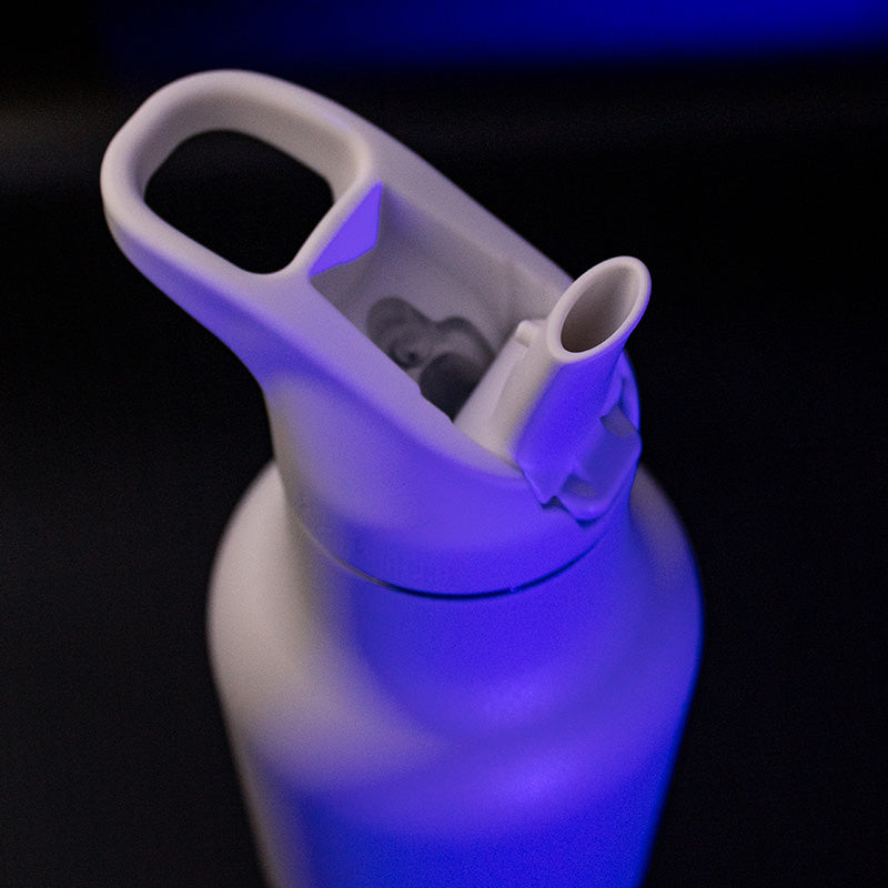 20oz-rise-classic-may-the-4th-c7 20oz_rise_classic_may_the_fourth_starwars_white_bottle_flipseal_square.jpg