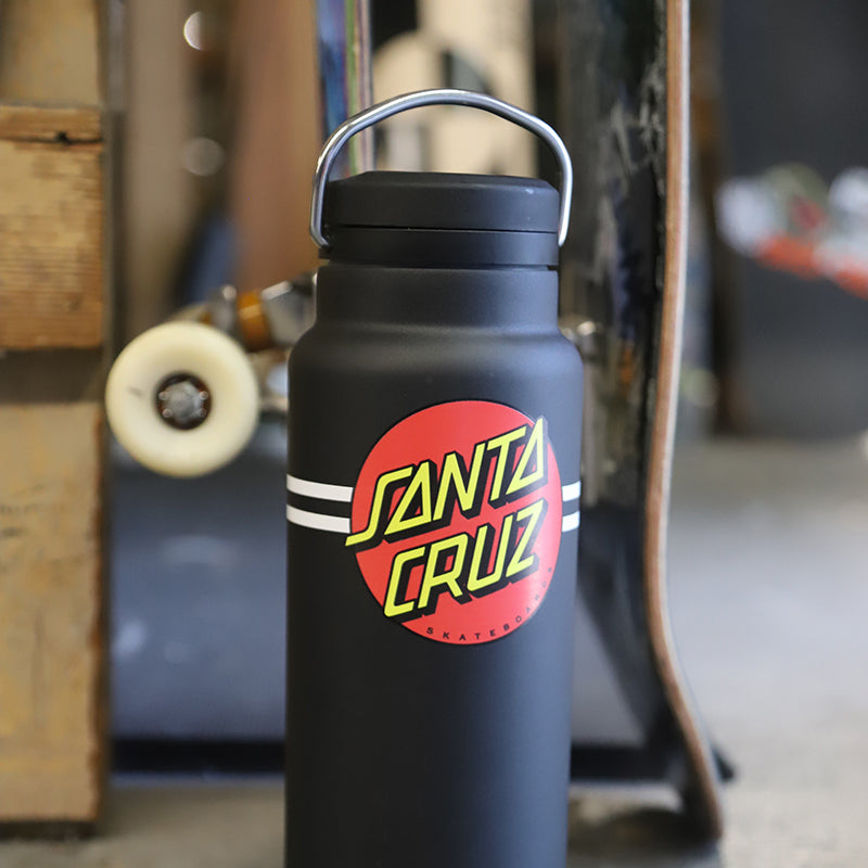 32oz-tkwide-with-twist-cap-santa-cruz-l4 32oz_tkwide_twist_water_bottle_santacruz_dot_wheels_square.jpg