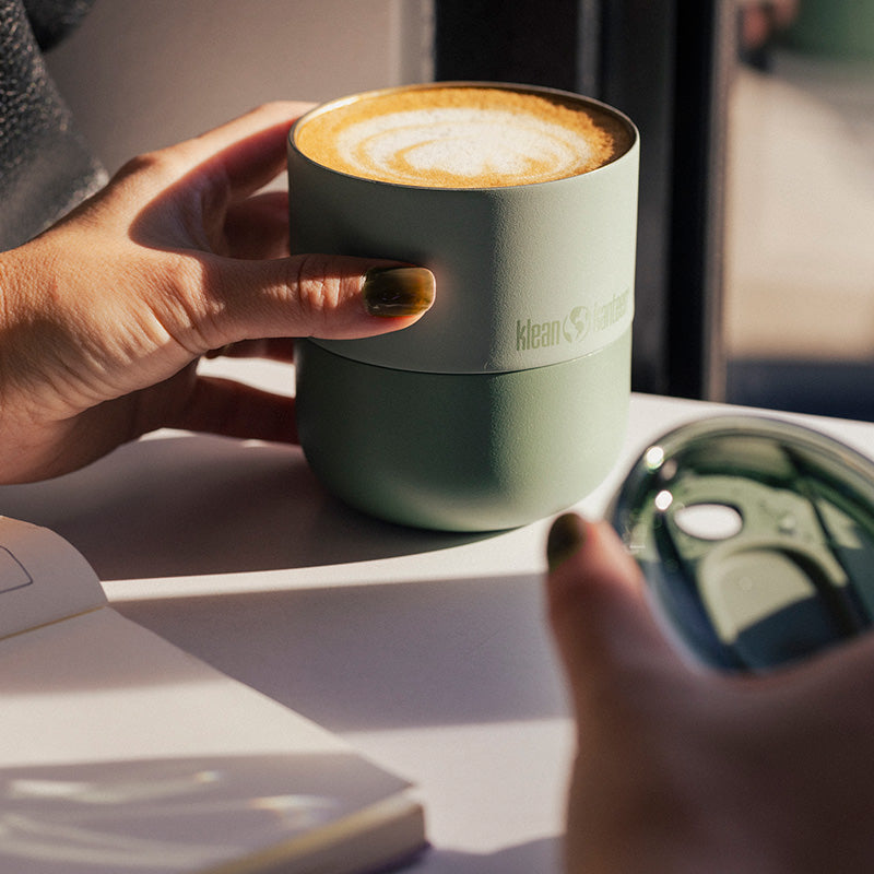 slide-lid-u2 8oz_rise_lowball_iceberg_coffee_espresso_sun_slide_lid_closeup_square.jpg