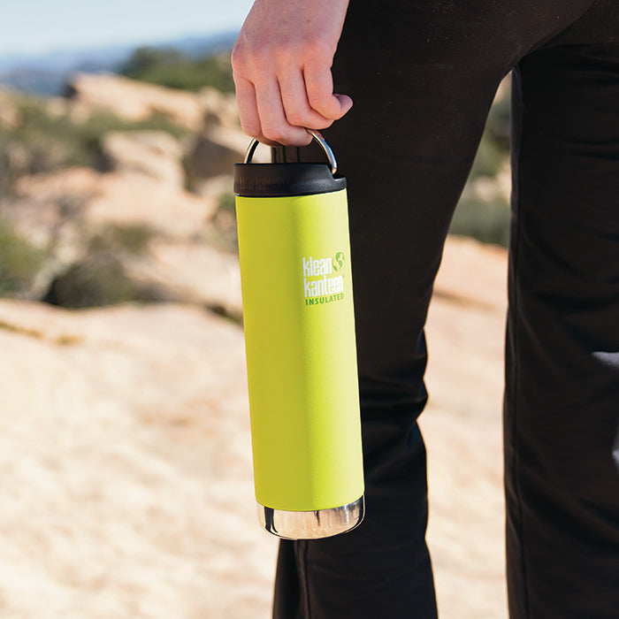 tkwide-cafe-cap-v3 K20TKWPCC-JP-cafecap-loop-hiking_lifestyle.jpg