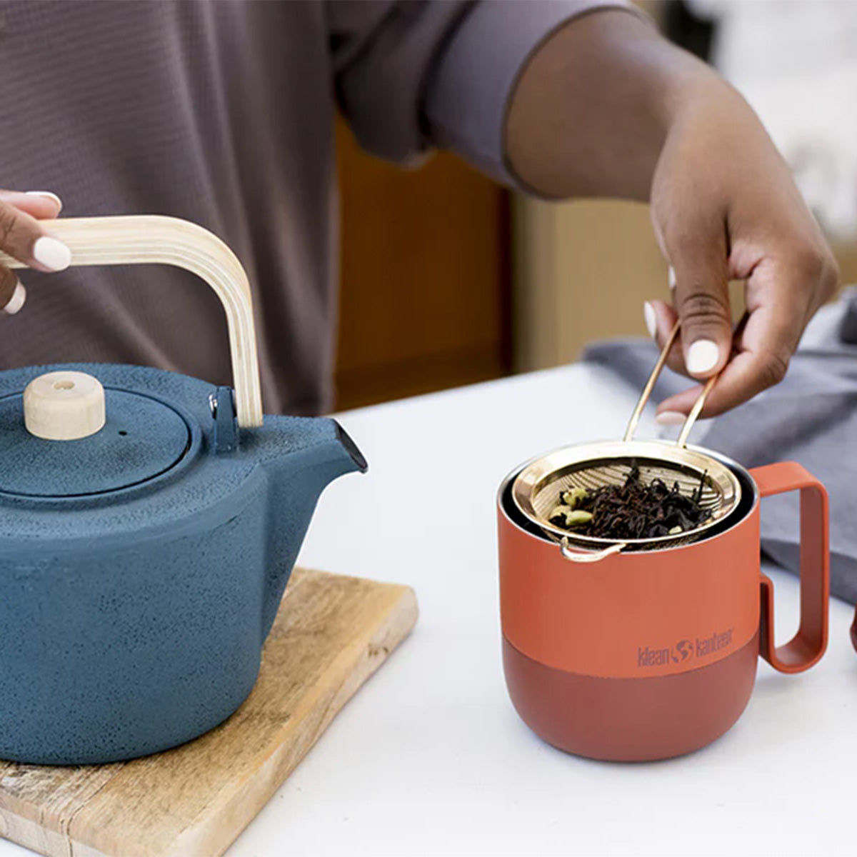 14oz-rise-mug-sale-m4 coffee_tea_seep_rise_mug_square.jpg