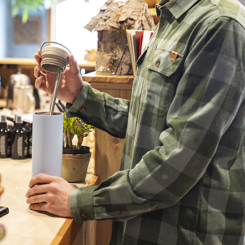 20oz-tkwide-with-twist-cap-n6 tkwide_20oz_insulated_bottle_twist_coffee_shop_straw_out_square.jpg